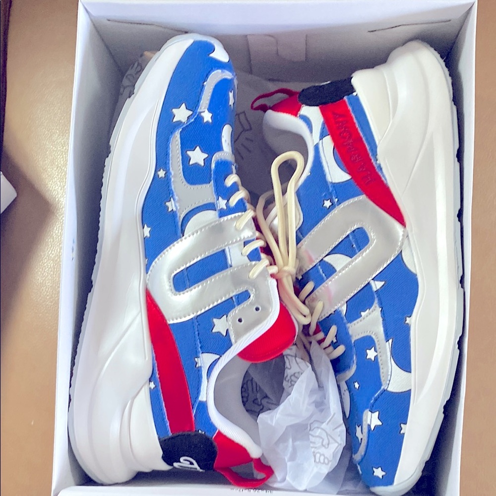 Men’s Blue and Red Star Sneakers